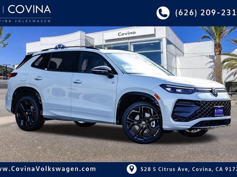 New 2026 Volkswagen Tiguan SE R-Line image 1