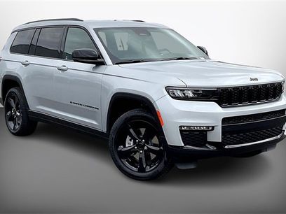 New 2025 Jeep Grand Cherokee L Limited w/ Black Appearance Package