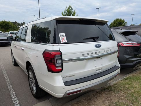 Used 2023 Ford Expedition Max Platinum AWD/4WD image 4