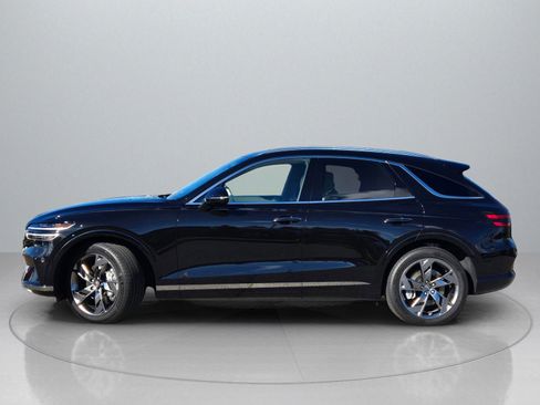 Used 2025 Genesis Electrified GV70 Advanced image 4