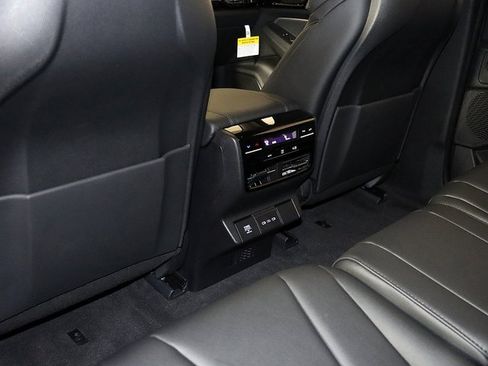 Certified 2026 Acura MDX SH-AWD image 16