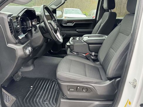 Used 2023 GMC Sierra 1500 SLE w/ X31 Off-Road Package image 20