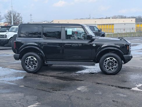 New 2026 Ford Bronco Outer Banks AWD/4WD image 5