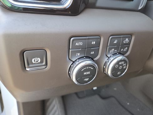 New 2026 GMC Sierra 1500 Denali AWD/4WD image 5