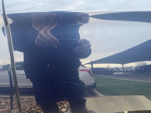 Used 2018 GMC Yukon SLT image 18