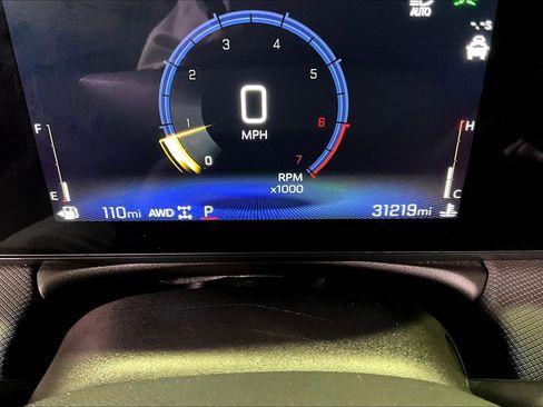 Used 2025 Chevrolet TrailBlazer LT image 13