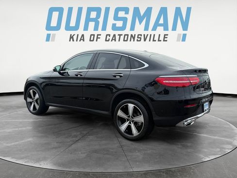 Used 2019 Mercedes-Benz GLC 300 4MATIC Coupe image 4