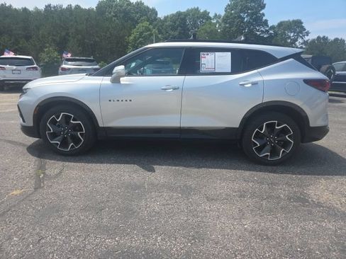 Certified 2020 Chevrolet Blazer RS w/ LPO, Floor Liner Package AWD/4WD image 40