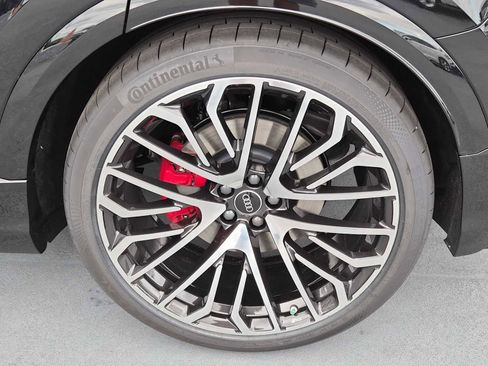 New 2026 Audi SQ8 Prestige image 12