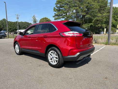 Used 2022 Ford Edge SEL w/ Convenience Package AWD/4WD image 7