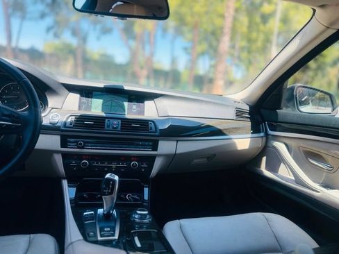 Used 2012 BMW 528i Sedan RWD image 22