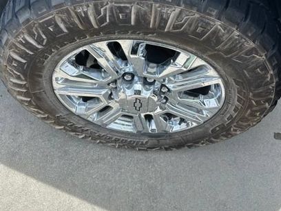 Used 2025 Chevrolet Silverado 2500 LTZ w/ LTZ Convenience Package