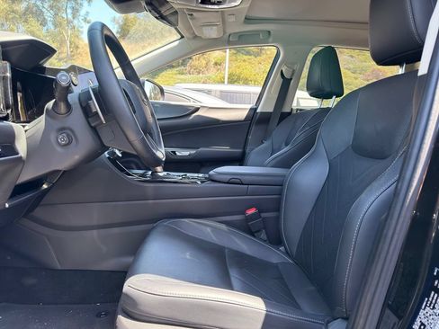 Certified 2025 Lexus NX 350h AWD w/ Cold Area Package image 9