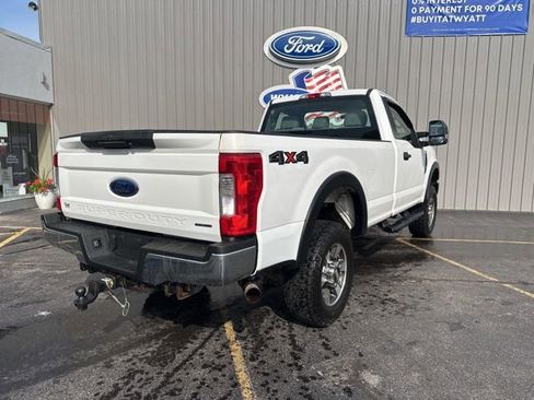 Used 2017 Ford F250 XL AWD/4WD image 6