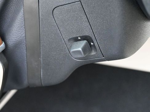 Used 2024 Mercedes-Benz GLE 450e 4MATIC image 15