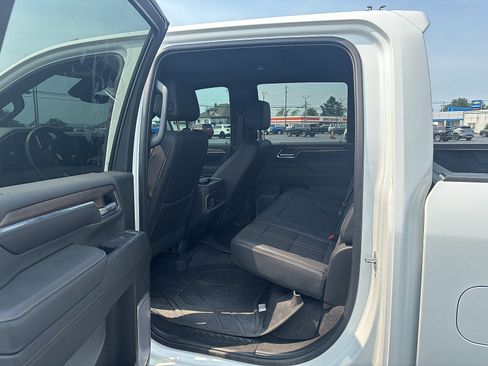 Used 2024 Chevrolet Silverado 3500 High Country w/ High Country Premium Package AWD/4WD image 6