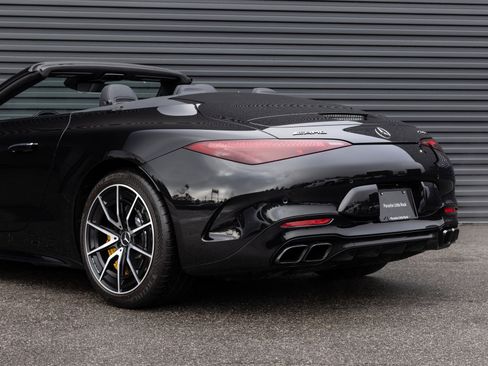 Used 2022 Mercedes-Benz SL 63 AMG 4MATIC image 10