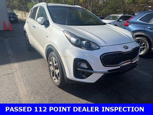 Used 2020 Kia Sportage EX image 3