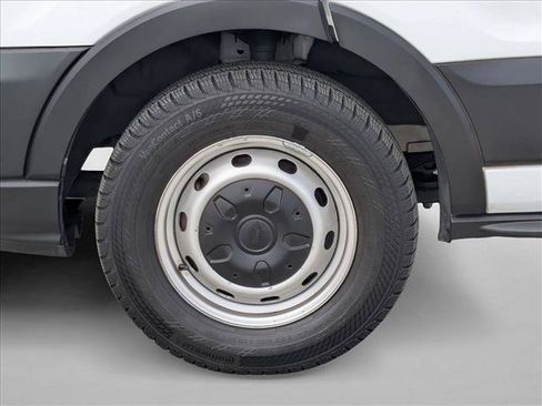 Used 2020 Ford Transit 150 Low Roof RWD image 19