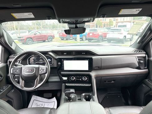 Used 2023 GMC Sierra 1500 AT4 w/ Technology Package image 24