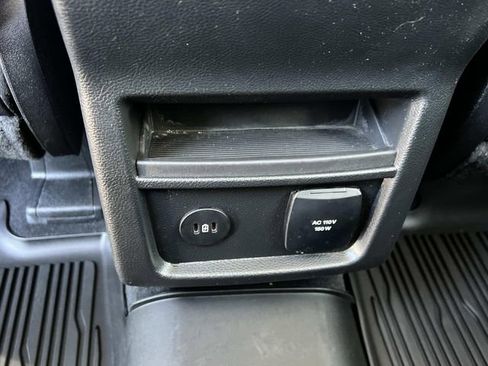 Certified 2024 Ford Edge SEL w/ Convenience Package image 16