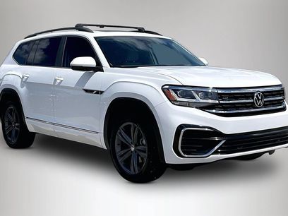 Used 2021 Volkswagen Atlas SE w/ Panoramic Sunroof Package