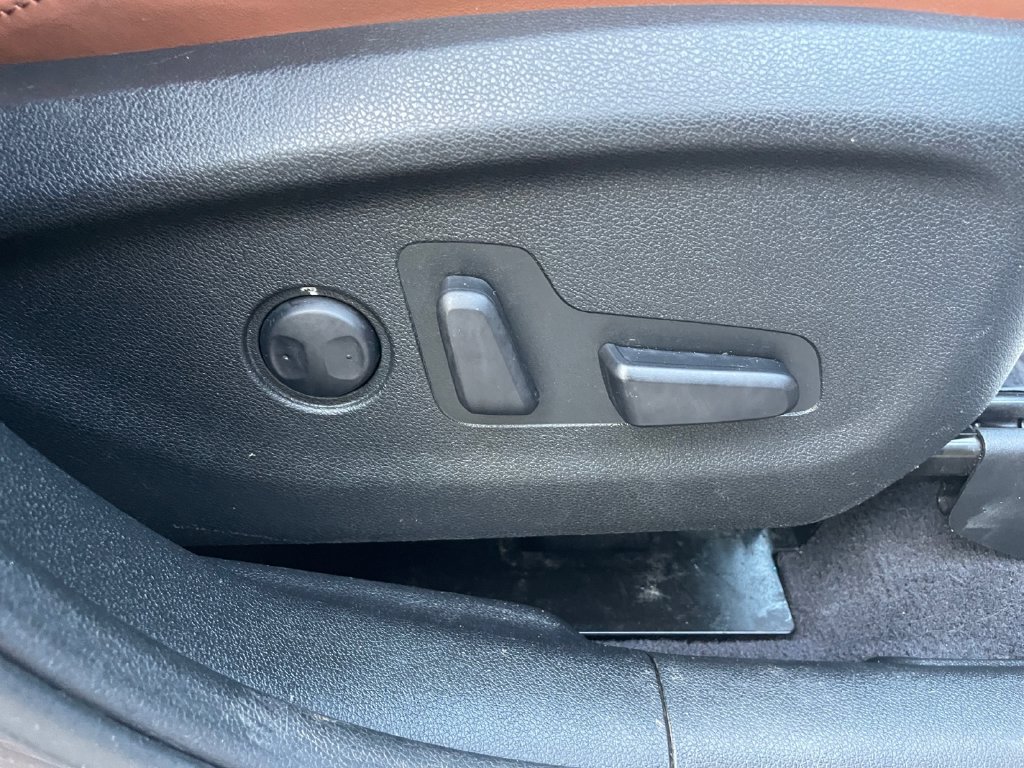 Used 2019 Kia Sorento SX AWD/4WD image 12