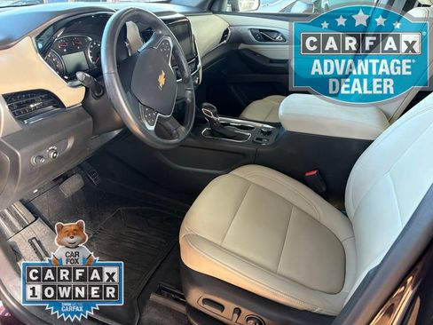 Used 2022 Chevrolet Traverse LT w/ LPO, Floor Liner Package FWD image 9