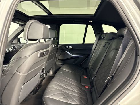 Used 2025 BMW X5 xDrive40i image 22