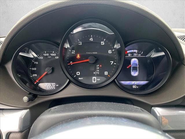 Used 2019 Porsche 718 Boxster RWD image 22