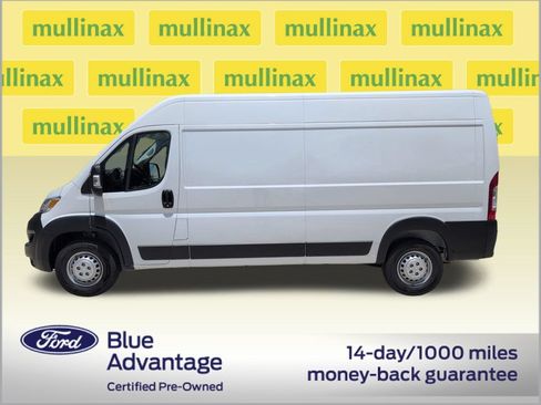 Used 2025 RAM ProMaster 2500 w/ Convenience Group FWD image 10