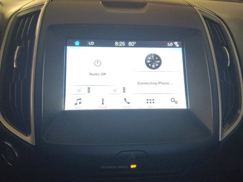 Used 2017 Ford Edge SEL w/ Equipment Group 201A FWD image 25
