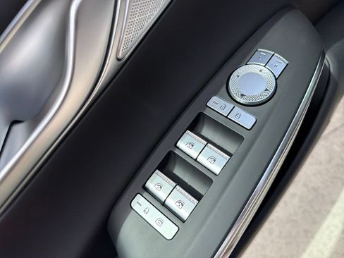 New 2026 Genesis GV70 2.5T AWD/4WD image 11