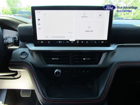 Certified 2025 Ford Explorer ST-Line w/ ST-Line Street Pack AWD/4WD image 15