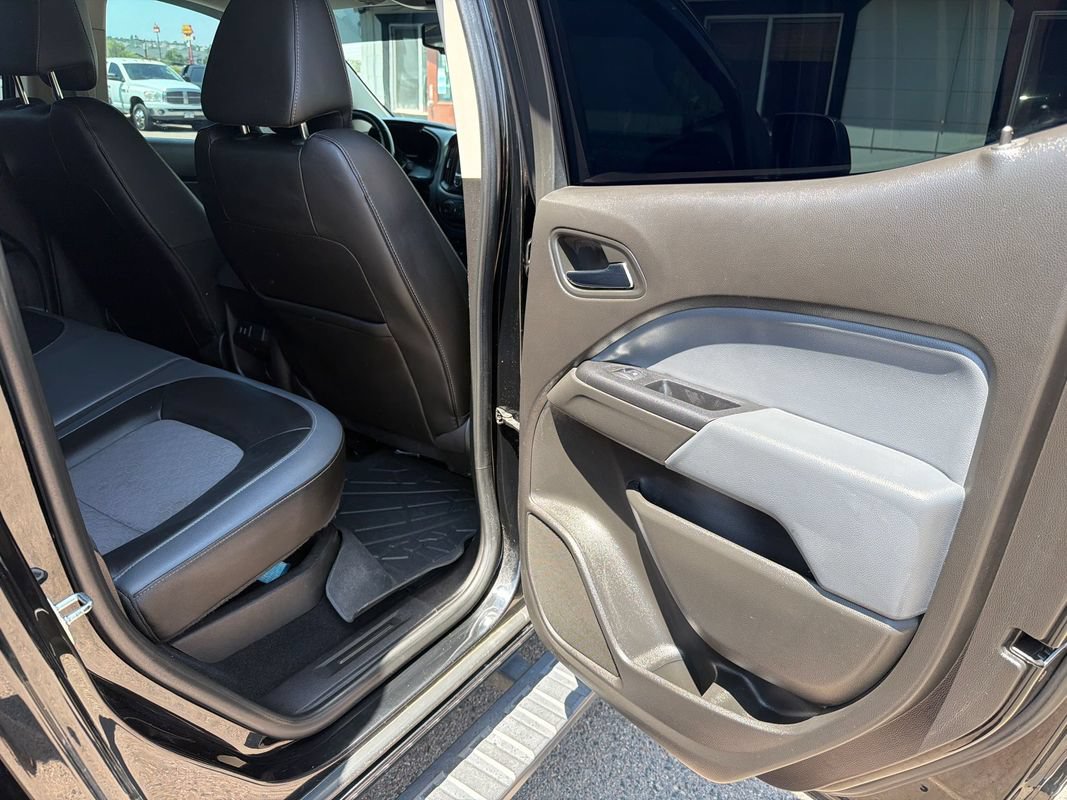 Used 2016 Chevrolet Colorado Z71 AWD/4WD image 15
