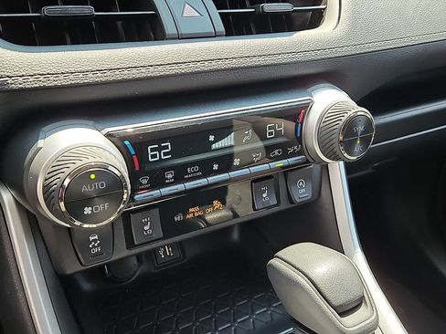 Used 2025 Toyota RAV4 XLE w/ Weather Package AWD/4WD image 16