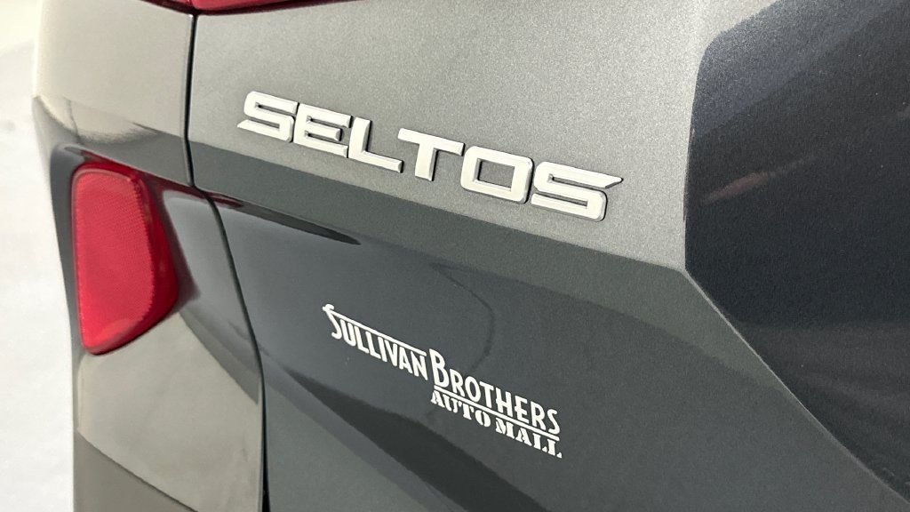 Used 2022 Kia Seltos S AWD/4WD image 20