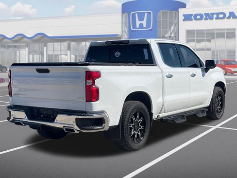 Used 2022 Chevrolet Silverado 1500 LTZ w/ Technology Package image 9