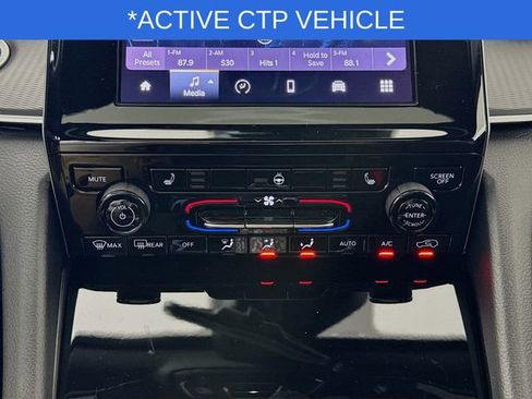 New 2025 Jeep Grand Cherokee Altitude AWD/4WD image 15
