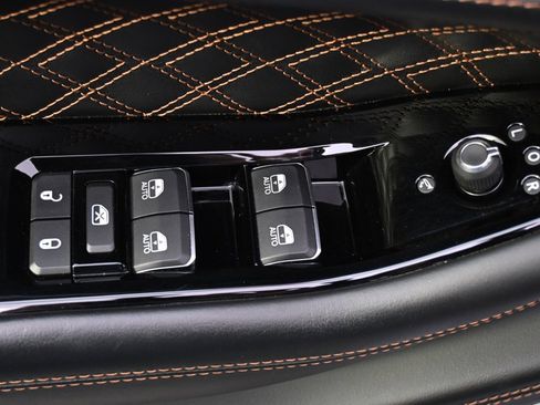 Used 2023 Jeep Grand Cherokee L Summit image 24