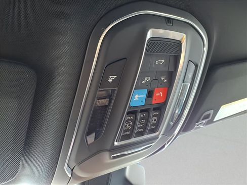 New 2025 Jeep Grand Cherokee L Limited w/ MOPAR Finishing Package image 26