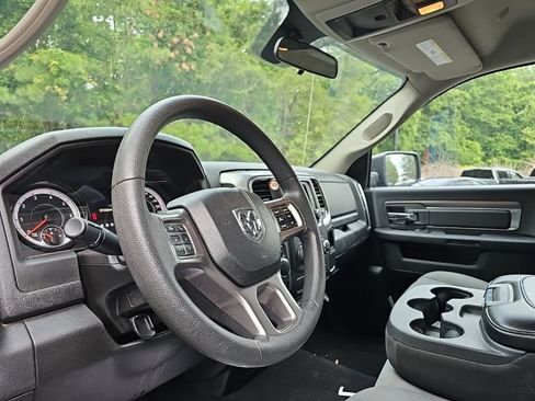 Used 2024 RAM 1500 Classic SLT AWD/4WD image 9