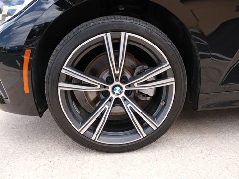 Used 2019 BMW 330i xDrive Sedan AWD/4WD image 17