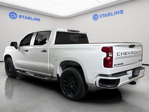 Used 2026 Chevrolet Silverado 1500 Custom w/ Turbomax Blackout Package image 5
