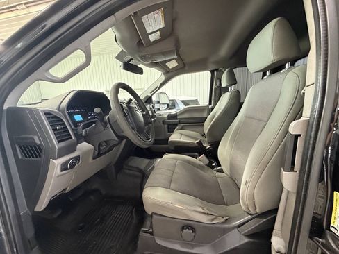 Used 2019 Ford F250 XL w/ Power Equipment Group AWD/4WD image 11
