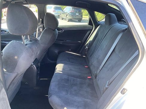 Used 2019 Nissan Sentra NISMO FWD image 12