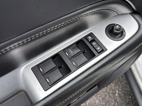 Used 2017 Jeep Compass Latitude AWD/4WD image 10