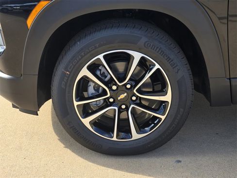 New 2026 Chevrolet TrailBlazer LT w/ Driver Confidence Package image 18