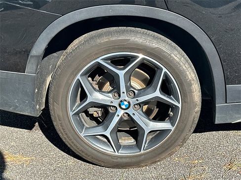 Used 2018 BMW X1 xDrive28i image 17