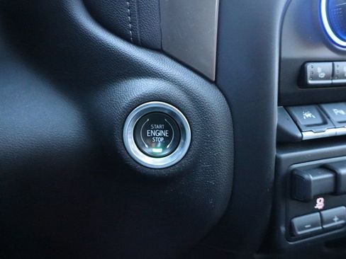 Used 2020 Chevrolet Silverado 1500 High Country w/ Technology Package image 14